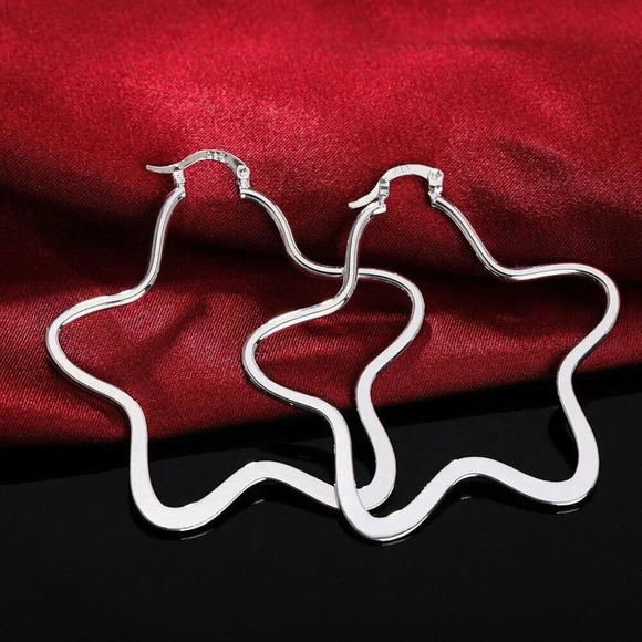 925 Sterling Silver Large Star Hoop Earrings - Picture 1 of 4